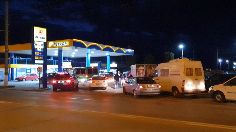 ANPC a dat  amenzi de peste 370.000 de lei, în urma controalelor la peste 70 de staţii de carburant