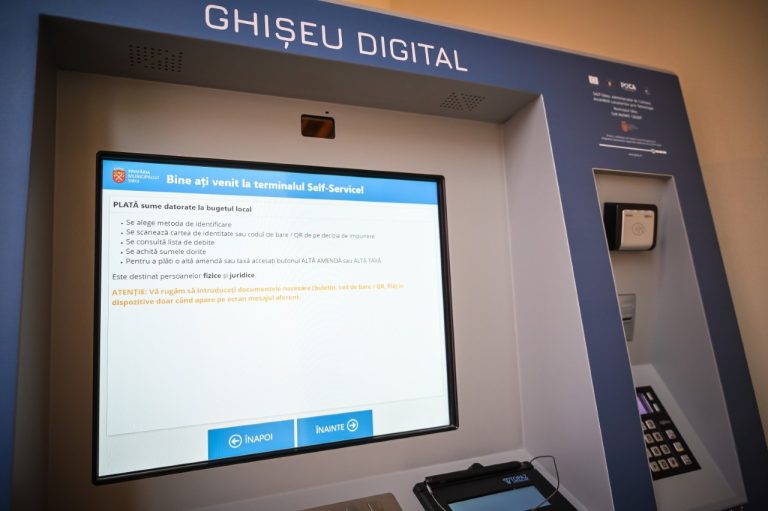 Ghişeu digital în teste, la Primăria Sibiu