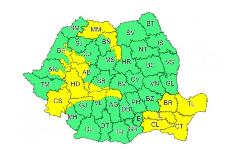 Vremea se răcește brusc. Cod galben de de vânt și ploi, în acest weekend, cu lapoviță și ninsoare la munte