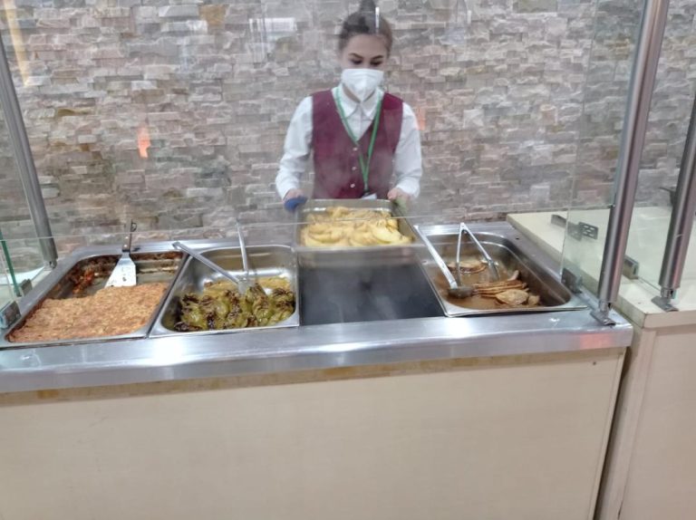 FOTO Elevi de la Liceul Tehnologic Automecanica Mediaș, la un stagiu de practică în Grecia