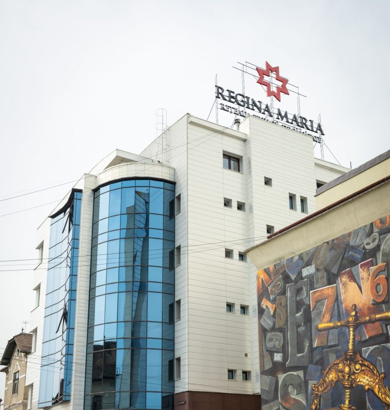 Rețeaua de sănătate REGINA MARIA își consolidează poziția de lider în servicii medicale la nivel național și deschide prima Policlinică multidisciplinară din Sibiu