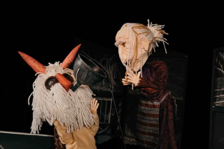 Sibiu și Cluj-Napoca, în dialog despre „Istoria Copilăriei”