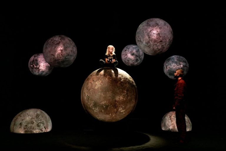 „Micul Prinț” face spectacol la Sibiu și Sfântu Gheorghe