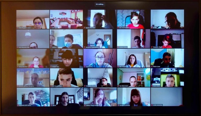 Peste 170 de elevi, printre care și sibieni, s-au întrecut la Olimpiada Satelor din Transilvania