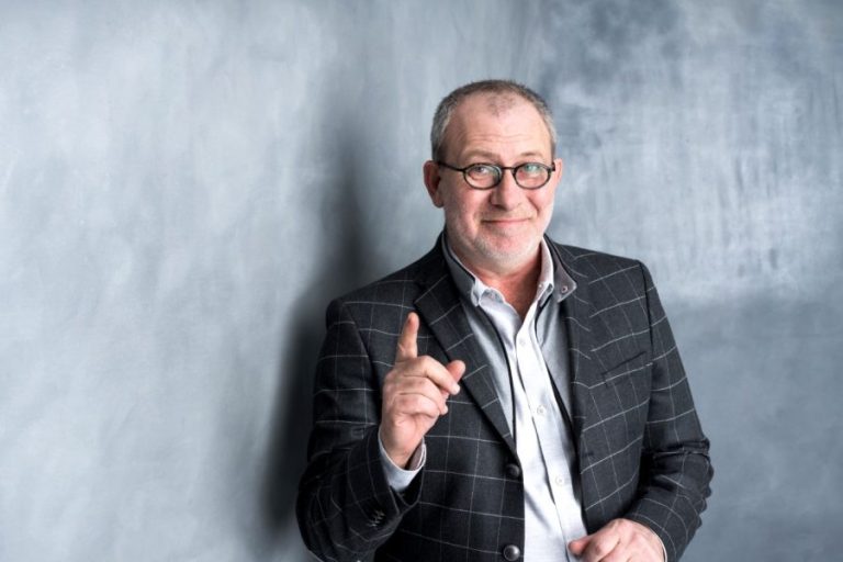 Zilele Antifumat, ultima poveste. Busu: Dacă puteți să țineți sub control acest impuls, nu vă apucați niciodată de fumat!