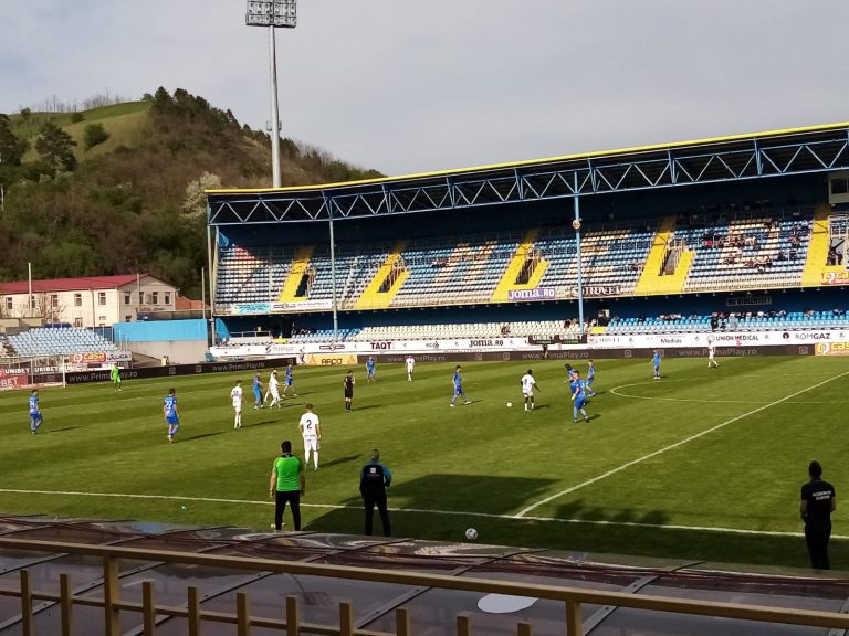 Spectacol total şi 7 goluri la Mediaş în ultima partidă a Gazului Metan pe teren propriu