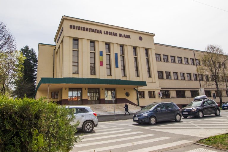 350 de candidați au confirmat locurile la ULBS la Colegiul Național „Alexandru Lahovari” din Râmnicu Vâlcea