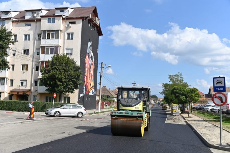Sibiul în reparații, la două capete: Strada Lungă intră în asfaltare trei săptămâni