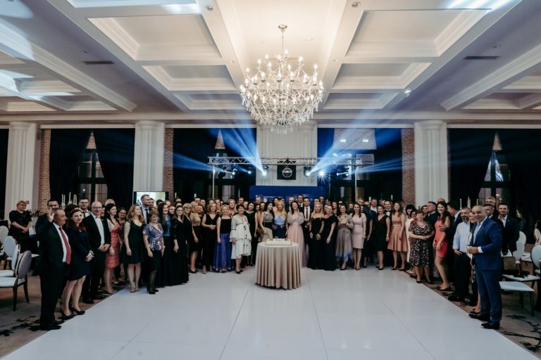 Facultatea de Științe Economice a împlinit 30 de ani. Cum au sărbătorit profesorii și studenții