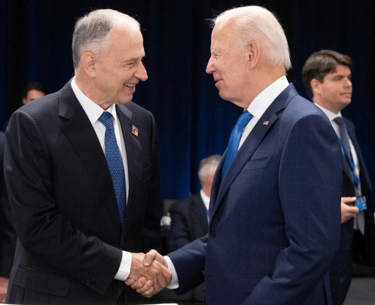 Mircea Geoană se pregătește să candideze la președinția României