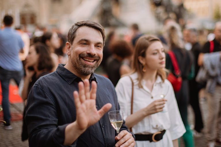 Începe TIFF! Anca Sigartău, Alexandru Papadopol și regizorul Alexandru Lustig își dau întâlnire cu sibienii