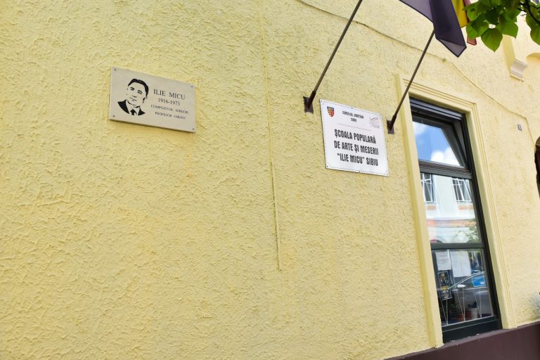Festivalul Șanselor Tale: Tinerii artiști expun la Sibiu