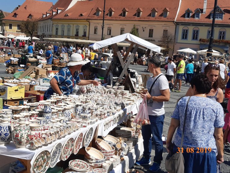 Toamna se numără olarii în centrul Sibiului