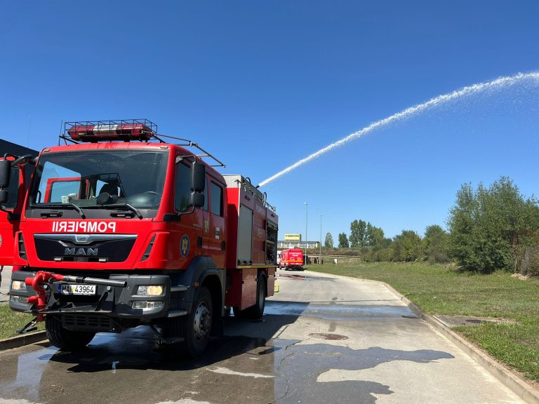 Pompierii vor fi prezenți la evenimentele de Ziua Națională din Sibiu și Mediașisu si