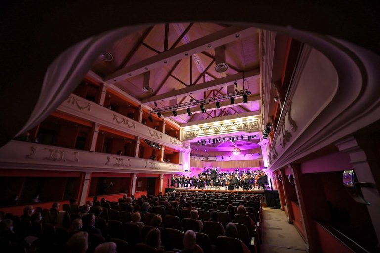 Peste 300 de artiști, la Sibiu Opera Festival 2022