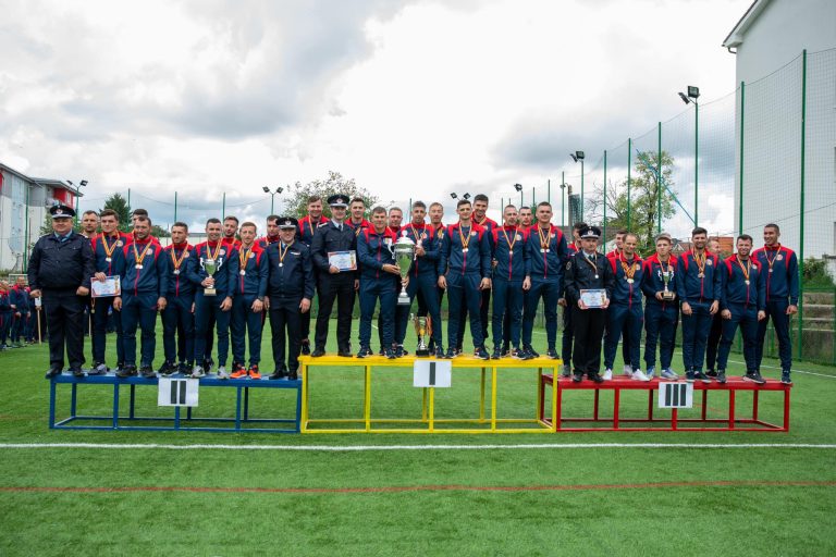 FOTO Peste 100 de pompieri din țară s-au întrecut, la Sibiu, la finalele Concursurilor Serviciilor Profesioniste pentru Situații de Urgență