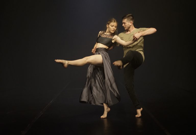 „Puzzle” al ULBS, distins cu Trofeul pentru cel mai bun spectacol la „Blue Theatre Revolution University Contest” din Constanța