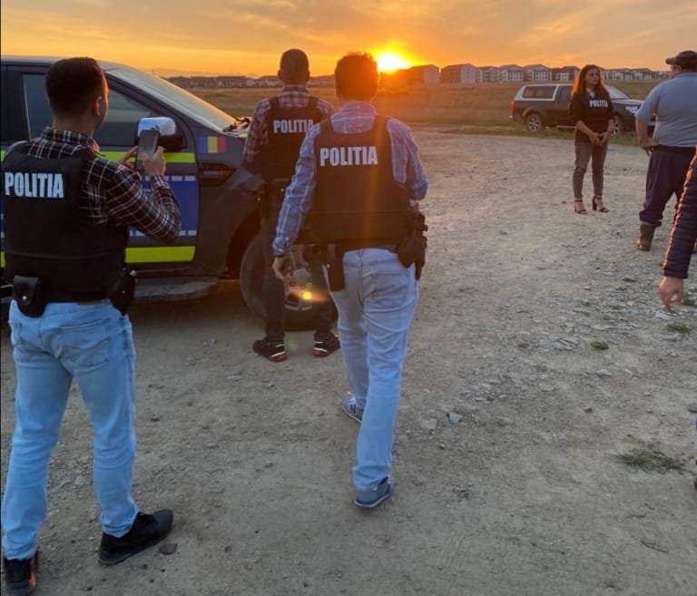 Bărbatul care a bătut un câine în Cisnădie, reținut de polițiști