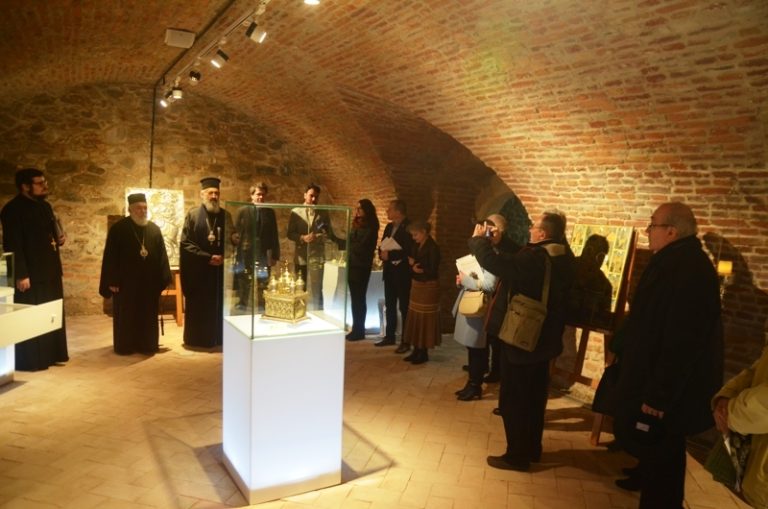Expoziția „Tezaur – Episcopia Tulcii”, a Muzeului „Brukenthal”, a ajuns la final. Directorul interimar: „A fost cea mai mare expoziție de gen din Europa din ultimii ani”