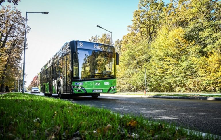 Autobuze electrice noi au intrat pe traseele nr. 5 și nr. 13