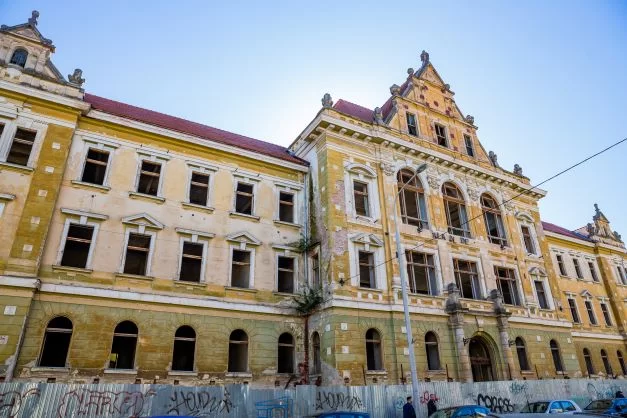 Ministerul Justiției face (fărăde)legea la Palatul din Sibiu