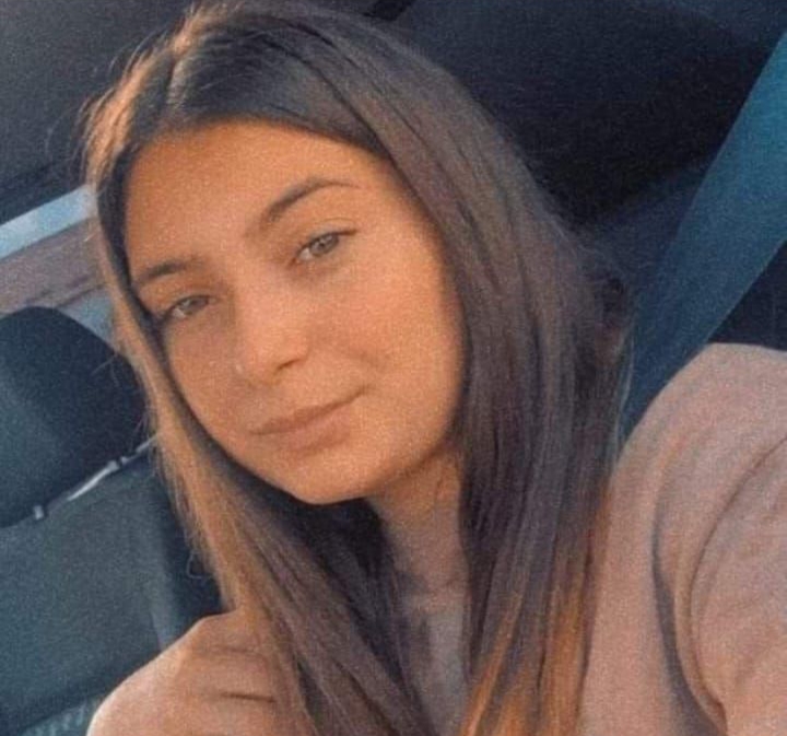 Minoră de 15 ani, plecată de acasă. Poliția a fost alertată de familie