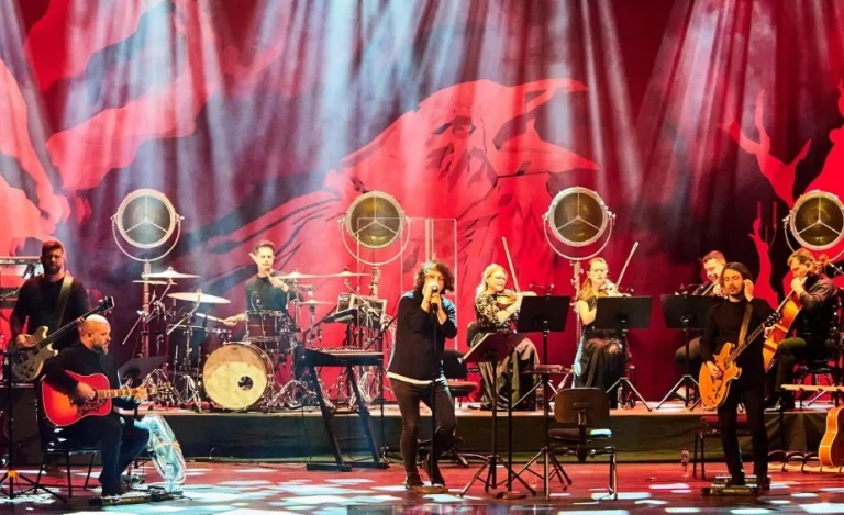 ALTERNOSFERA vine la Sibiu. Trupa prezintă concertul Theatroll | Corbul Troian