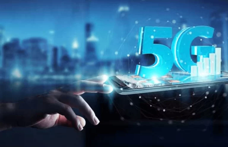 Raport: 3 din 10 utilizatori de smarphone din România au în plan să se aboneze la servicii 5G, în următorul an