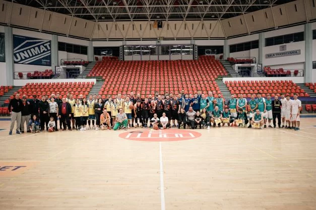 Liga Sibiană de baschet la debut