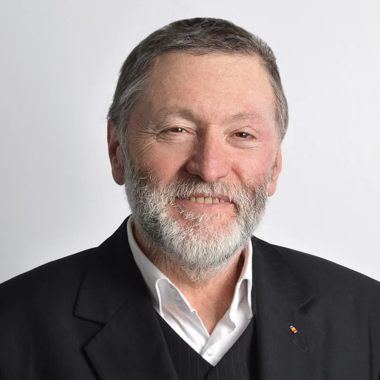 Sabin Luca va deveni cetăţean de onoare al Municipiului Sibiu