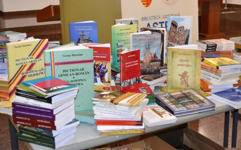 Biblioteca Astra, donație importantă de carte din partea Departamentului pentru Relații Interetnice și a Federației Comunităților Evreiești din România
