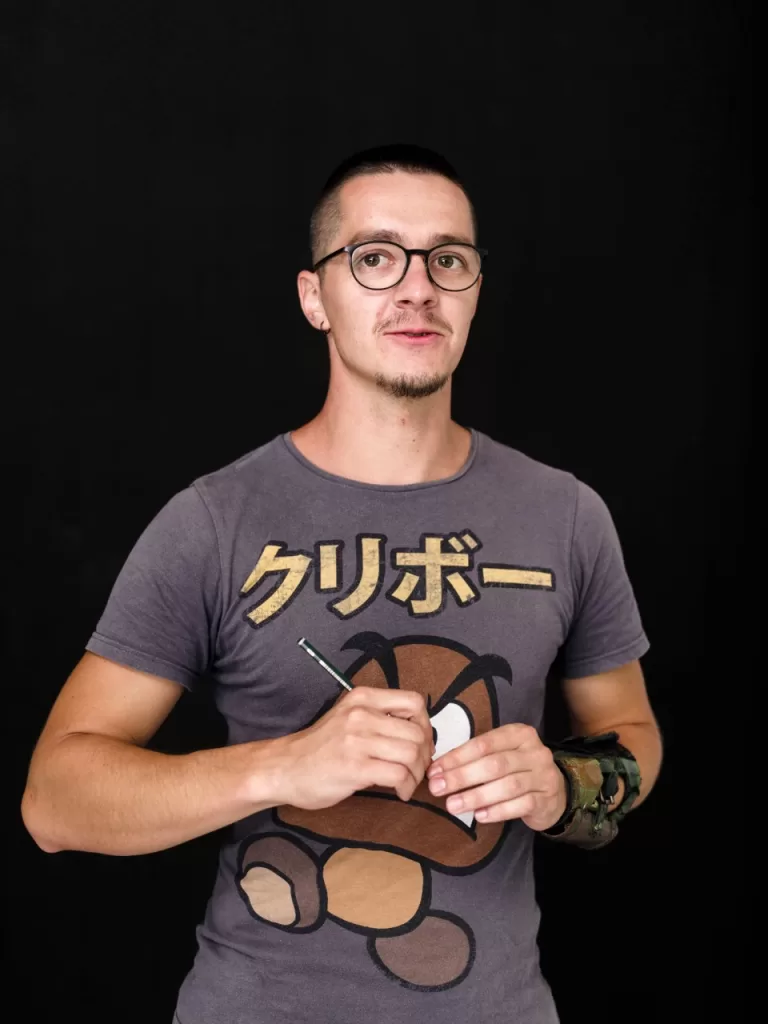 Atelier de desen pentru copii, de Moș Nicolae, la Teatrul „Gong” din Sibiu