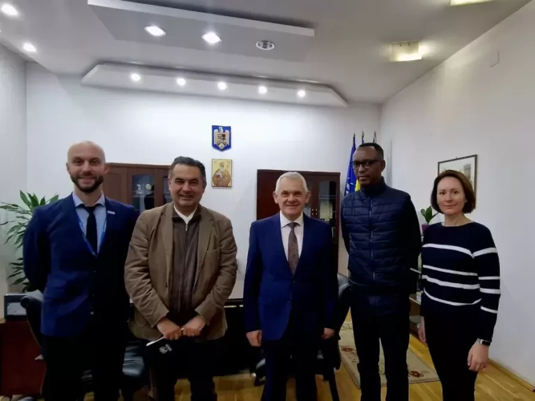 Prefectul a vorbit despre refugiaţii din Sibiu