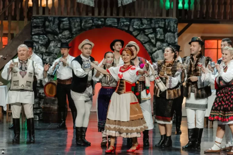 Junii sărbătoresc Ziua Culturii Naționale la TVR 1