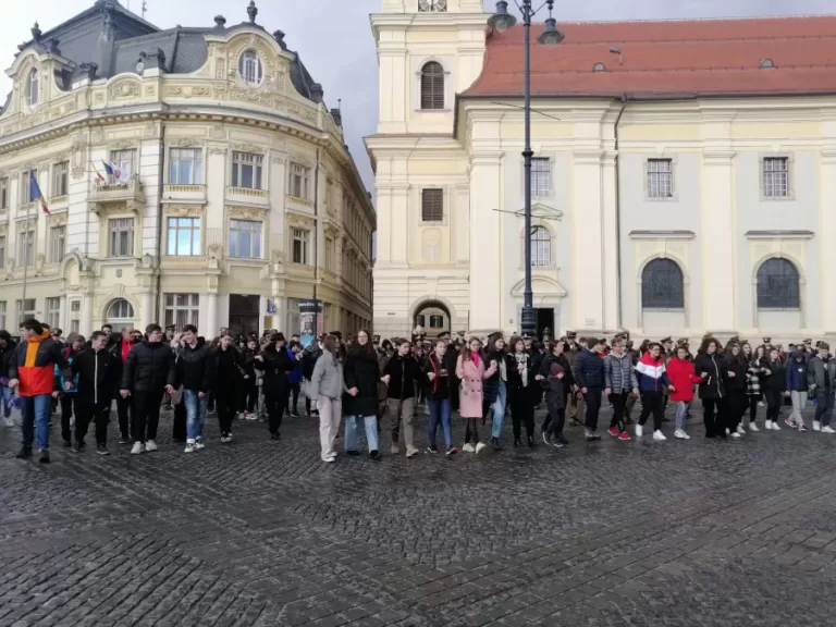 Mica Unire îi încurcă pe șefii județului. Nu și pe sibieni. Evenimentul e sărbătorit din nou în avans