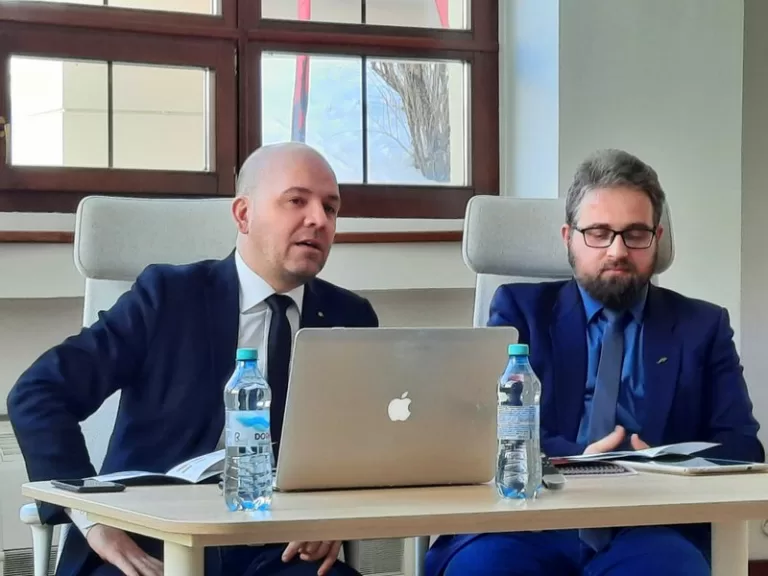 Bilanțul Filarmonicii de Stat din Sibiu. Unora dintre angajați le dă cu minus