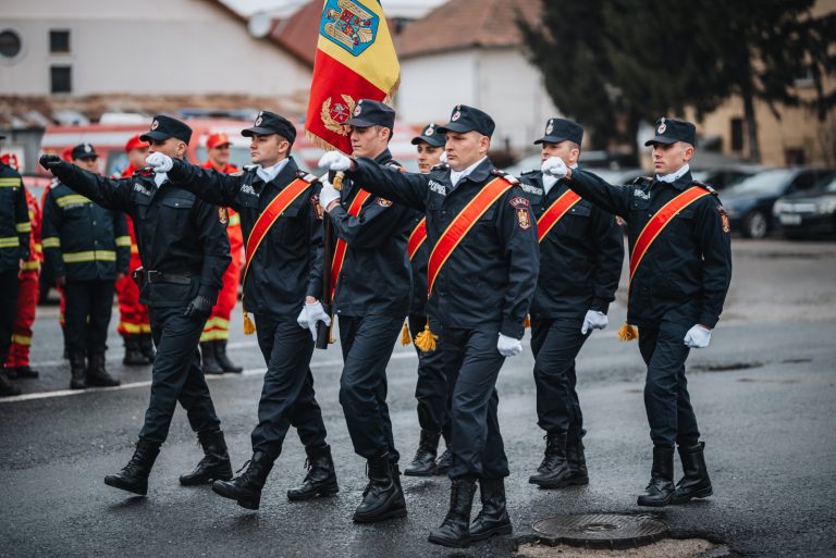 Ceremonii, expoziție de tehnică militară și exerciții de alarmare publică în Săptămâna Protecției Civile