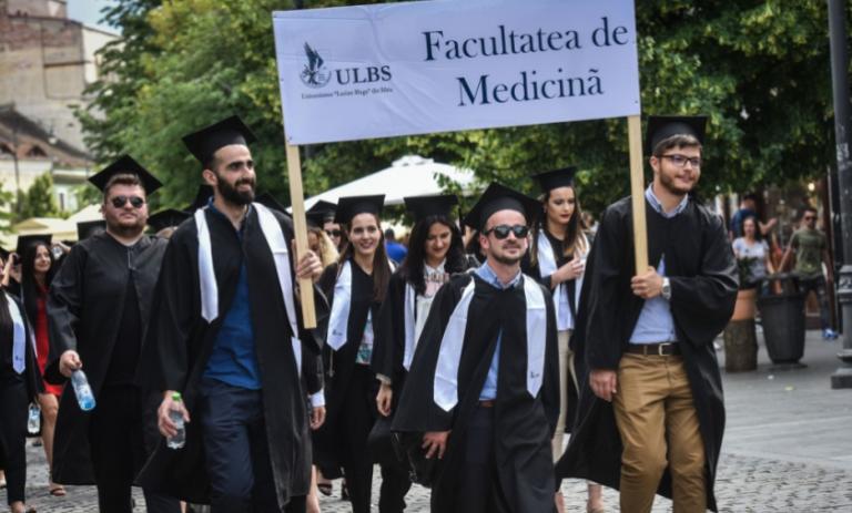Prima secție clinică susținută de ULBS. Ce pot face acum studenții și rezidenții de la Facultatea de Medicină