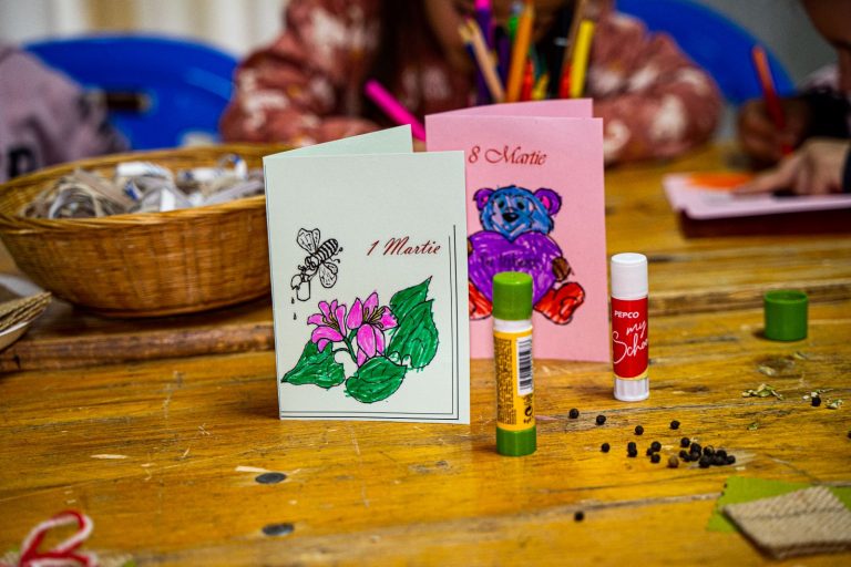 Copiii din grădinițele medieșene au sărbătorit Mărțișorul