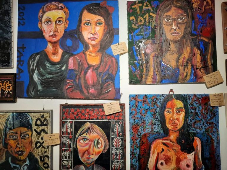 DAME, DRAME & RAME – peste o sută de ipostaze feminine, într-o singură expoziție