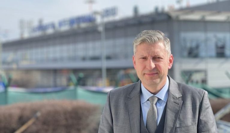Marius Gîrdea, la un nou mandat în funcția de director general al Aeroportului Internațional Sibiu