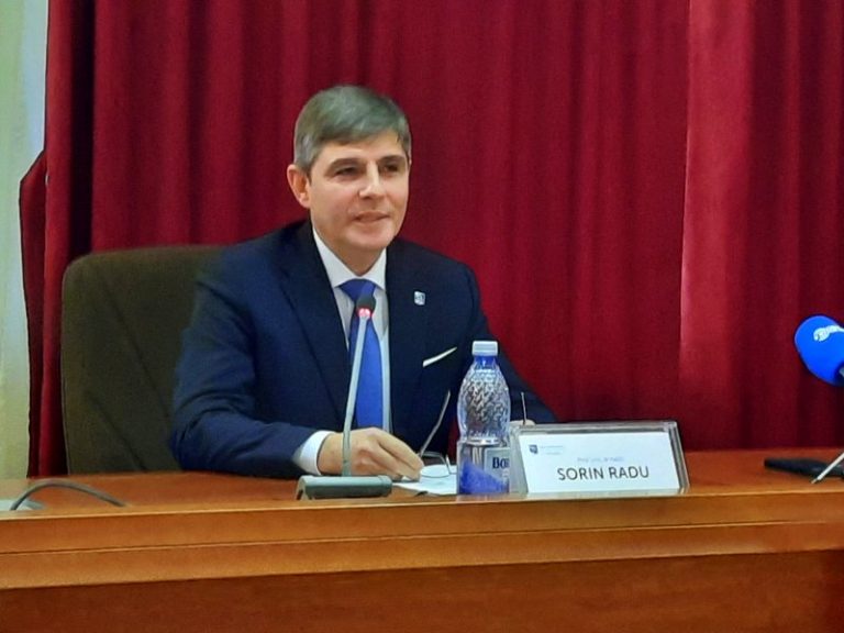 Rectorul ULBS, printre semnatarii rezoluției CNR împotriva comportamentului inadecvat în mediul academic