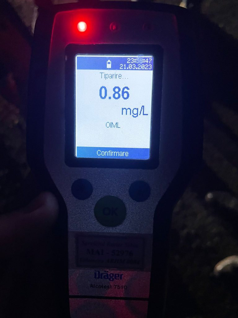 FOTO Pericol public la volan: fără permis și băut, oprit de polițiști în zona Veștem