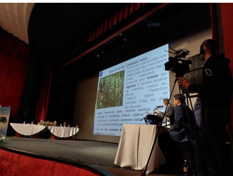 „Da vieții fără droguri” – Conferință la Mediaș