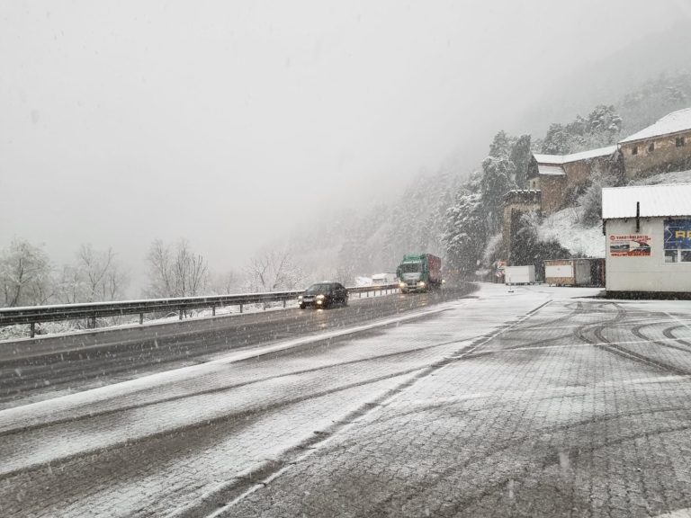FOTO/VIDEO Circulație în condiții de iarnă în județul Sibiu