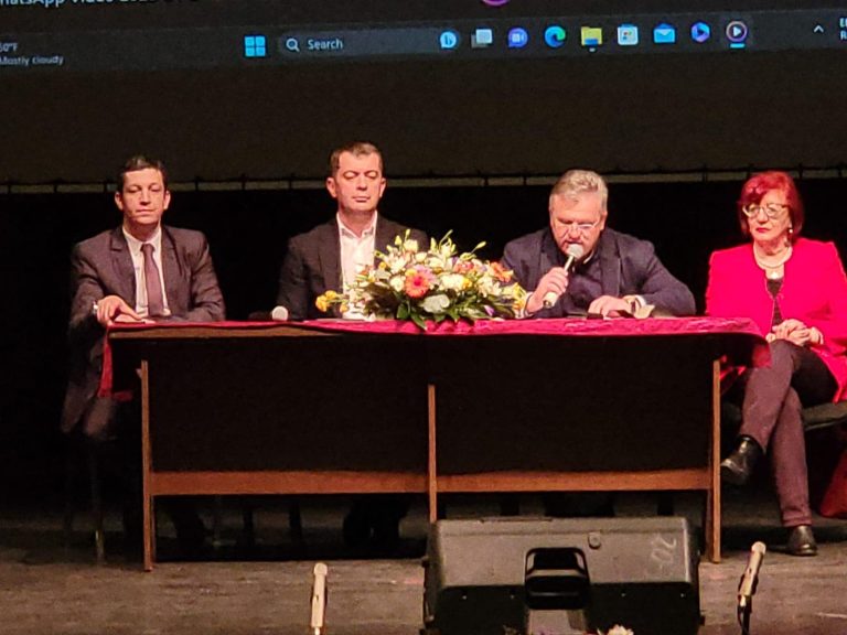 FOTO Peste 1.000 de tineri din Mediaș au spus „Da vieții, fără Droguri”