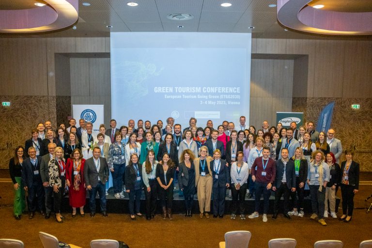 Ambasadorii turismului sustenabil din Sibiu, prezenți la conferința de la Viena privind Turismul Verde