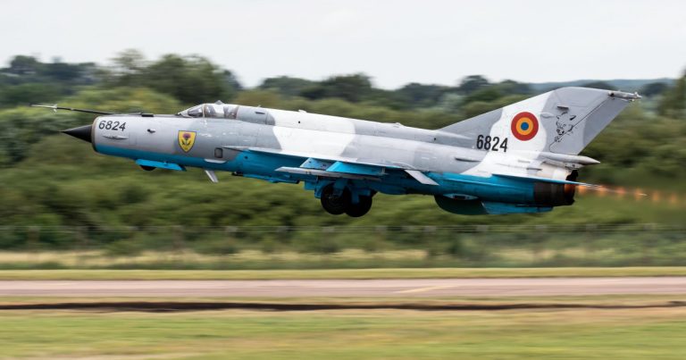 România renunță la aeronavele MiG-21 LanceR