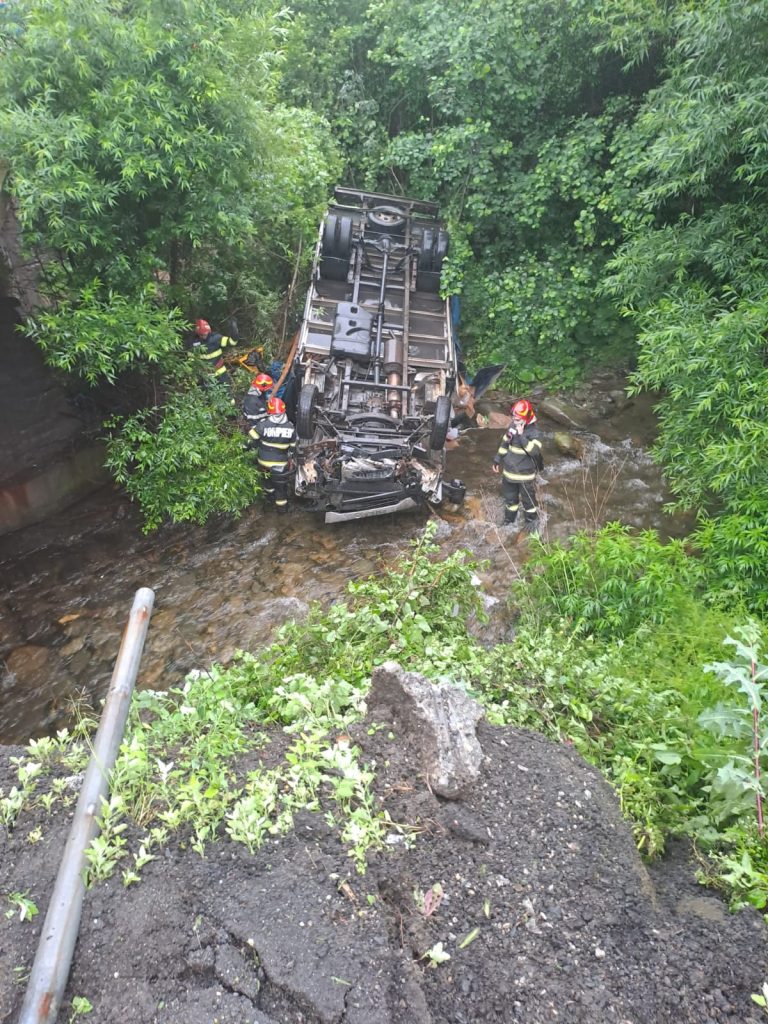 Se anunță vreme rea. Ce recomandări au polițiștii sibieni pentru șoferi și pietoni