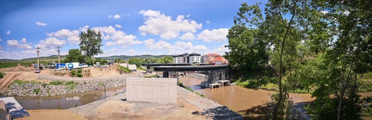 FOTO: Pistele pentru biciclete de pe malurile Cibinului, aproape de finalizare